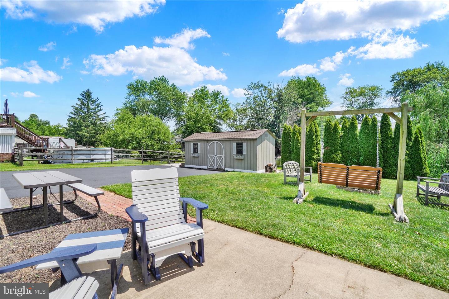 2512 Danielle Drive photo 23