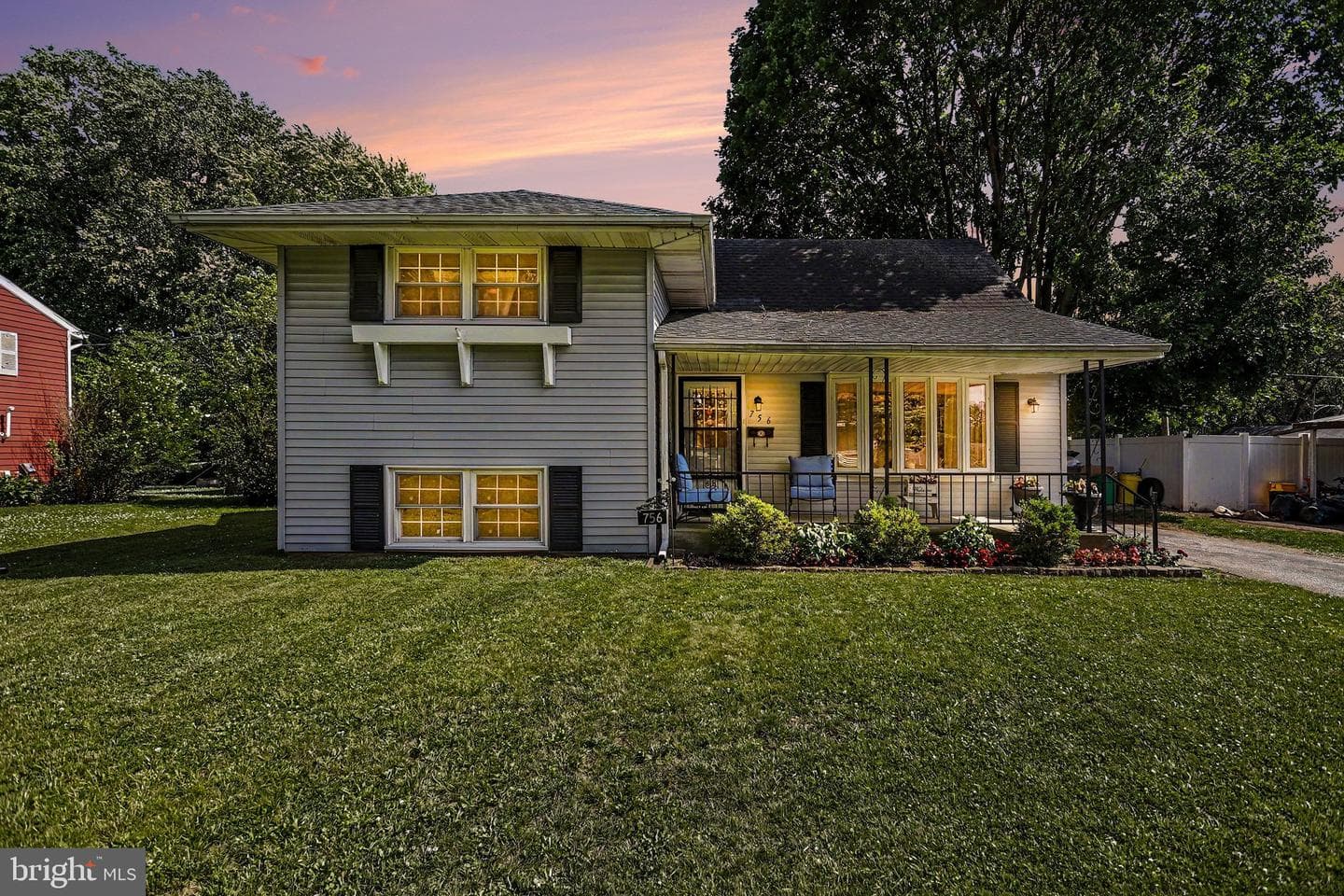 756 Fireside Road photo 1