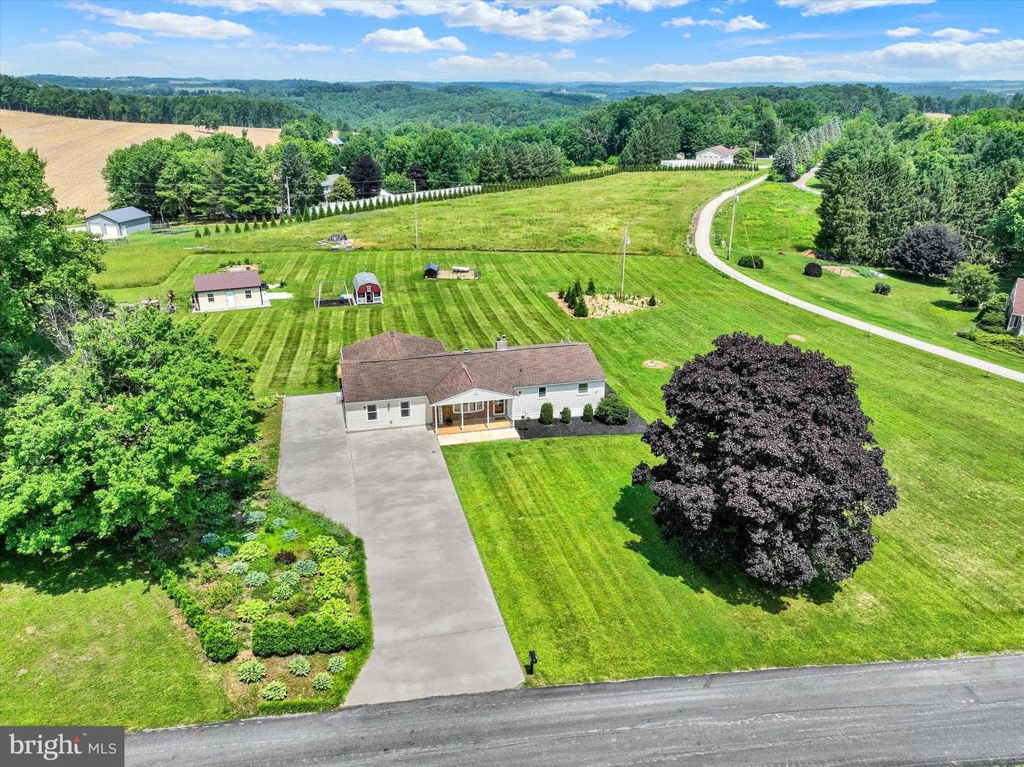 13174 Mont Road, Felton