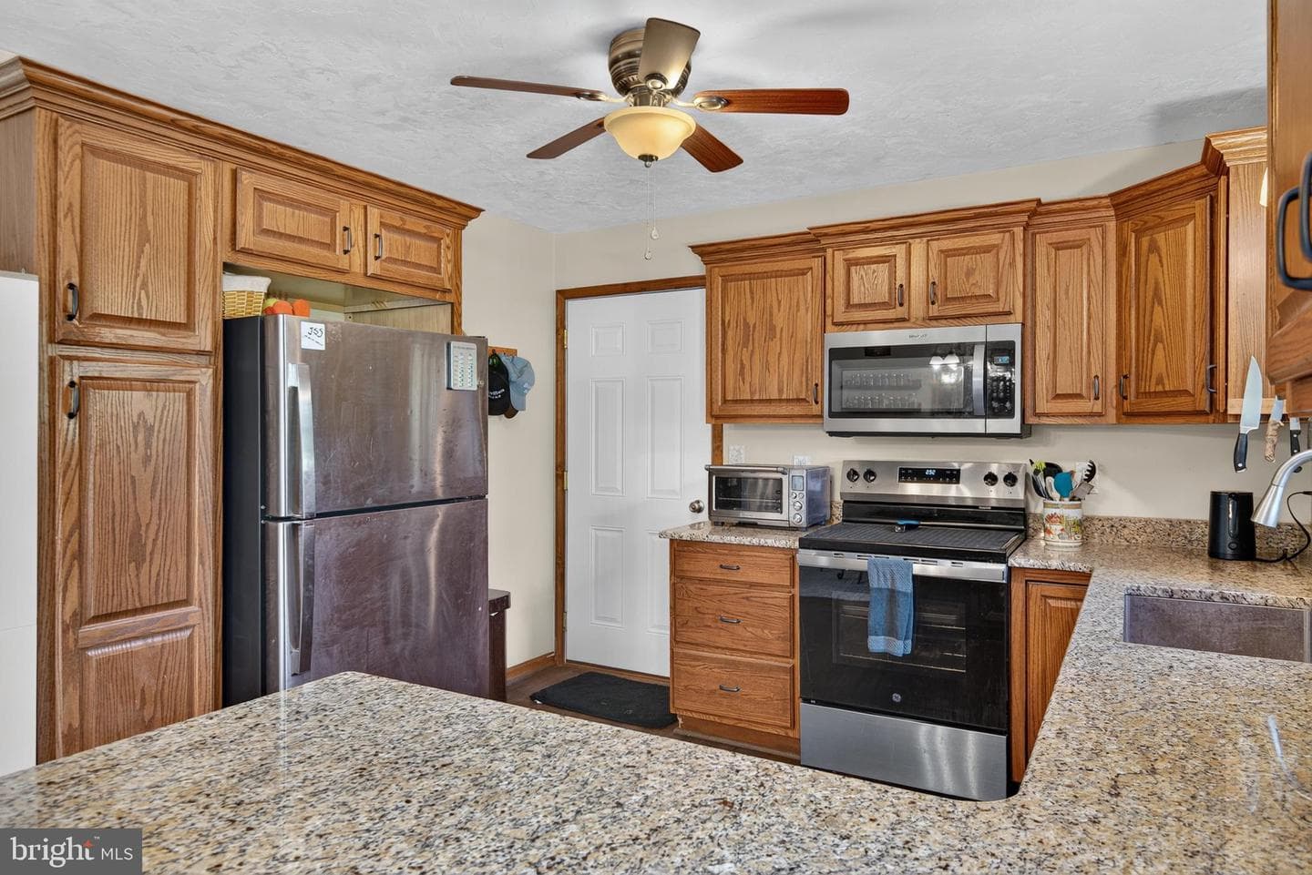 225 N Grant Road photo 13
