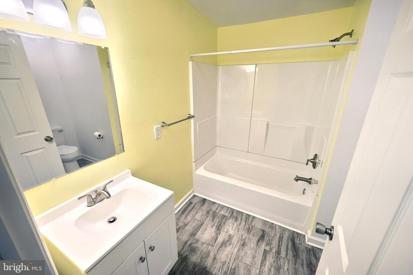 76 Laurel Drive photo 19