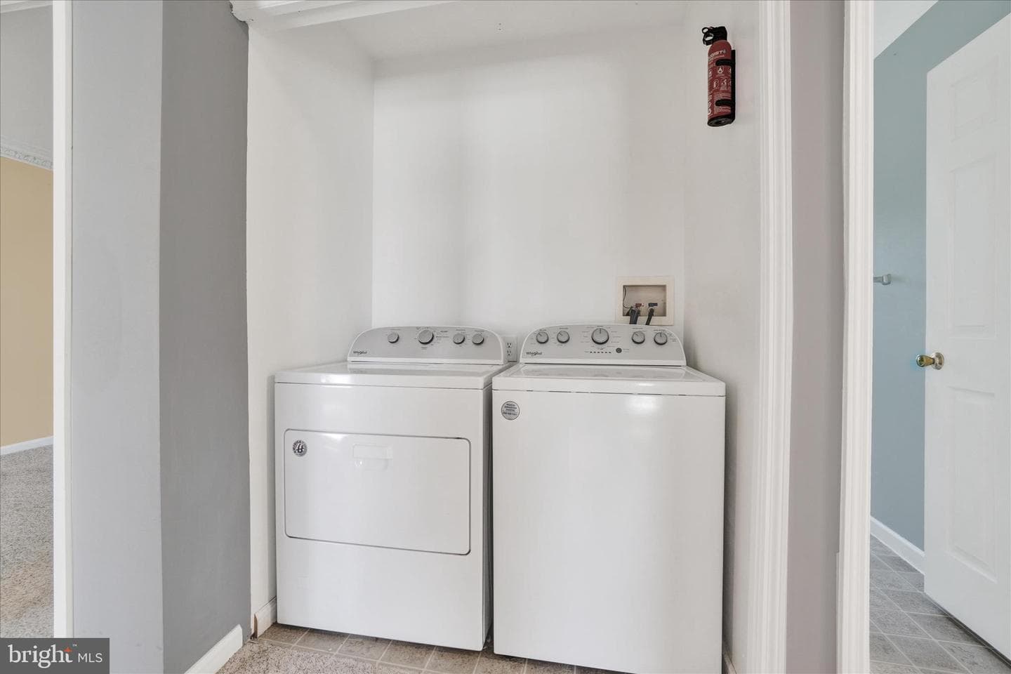 80 Jewel Drive photo 16