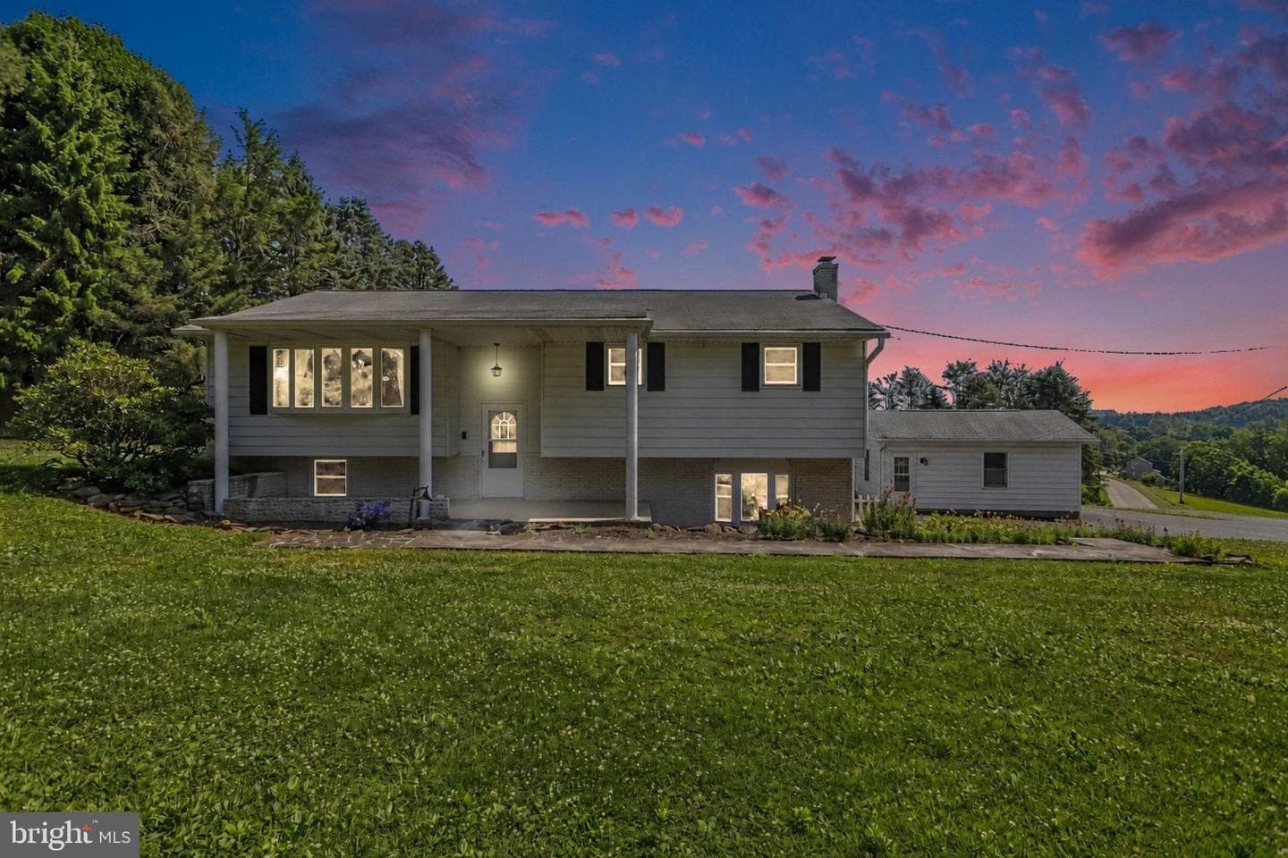 2715 Reservoir Rd, Spring Grove