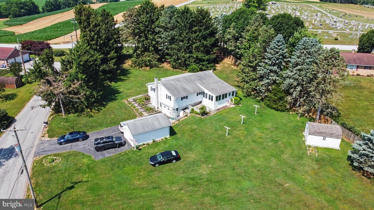 2715 Reservoir Road photo 31