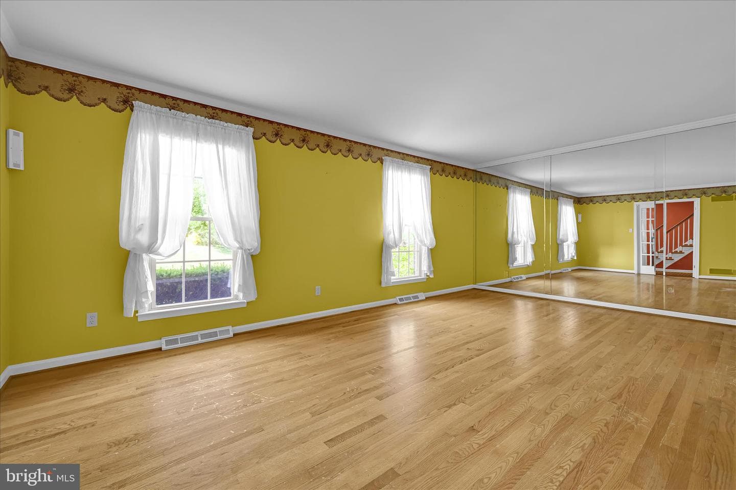3711 Cayuga Lane photo 10