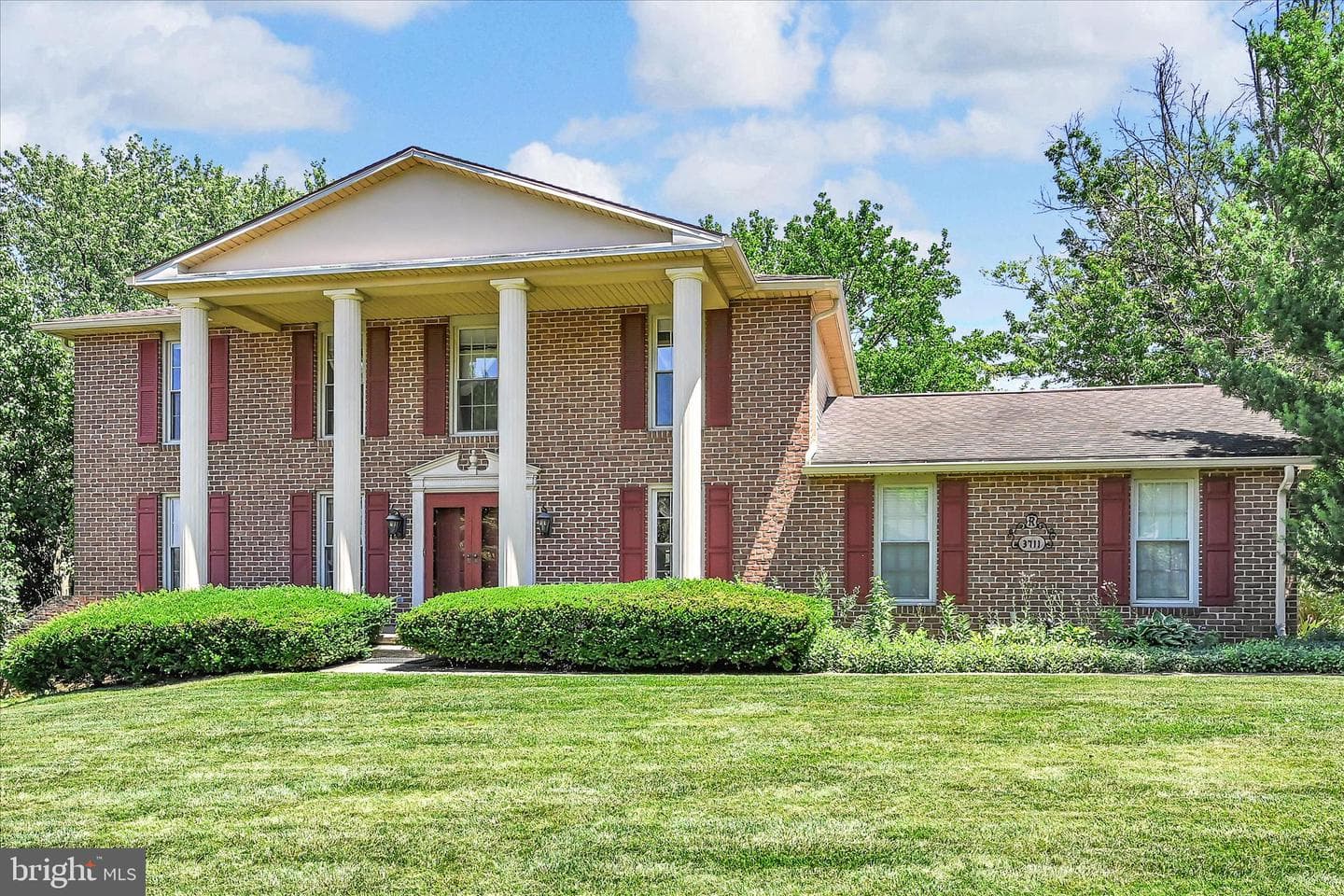 3711 Cayuga Lane photo 3