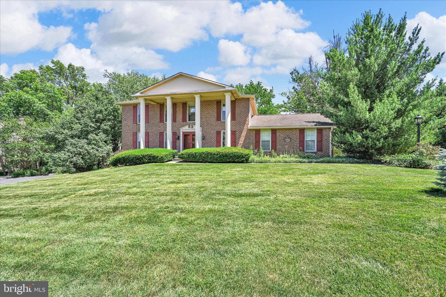3711 Cayuga Lane photo 4