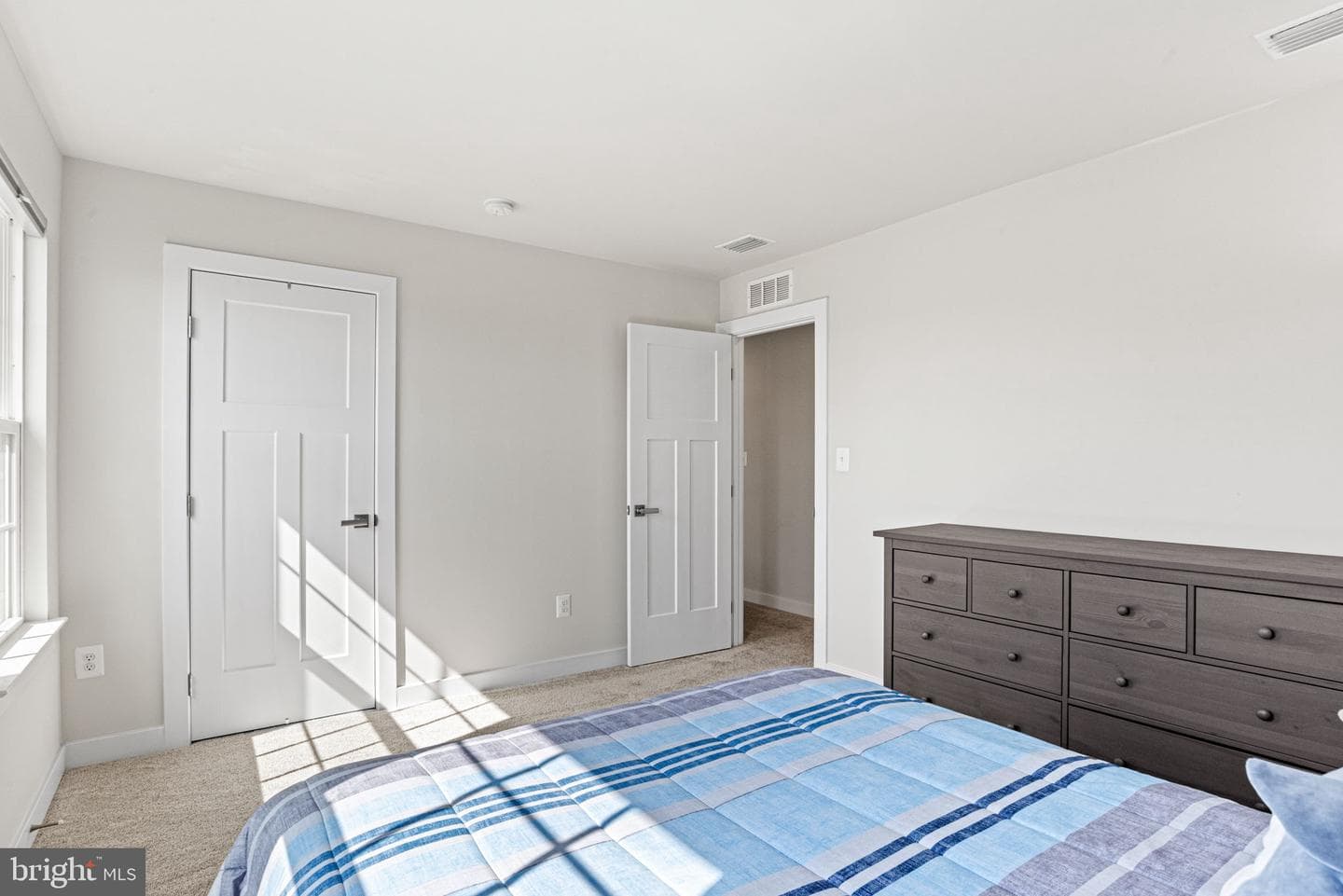 102 Tyler Drive photo 27