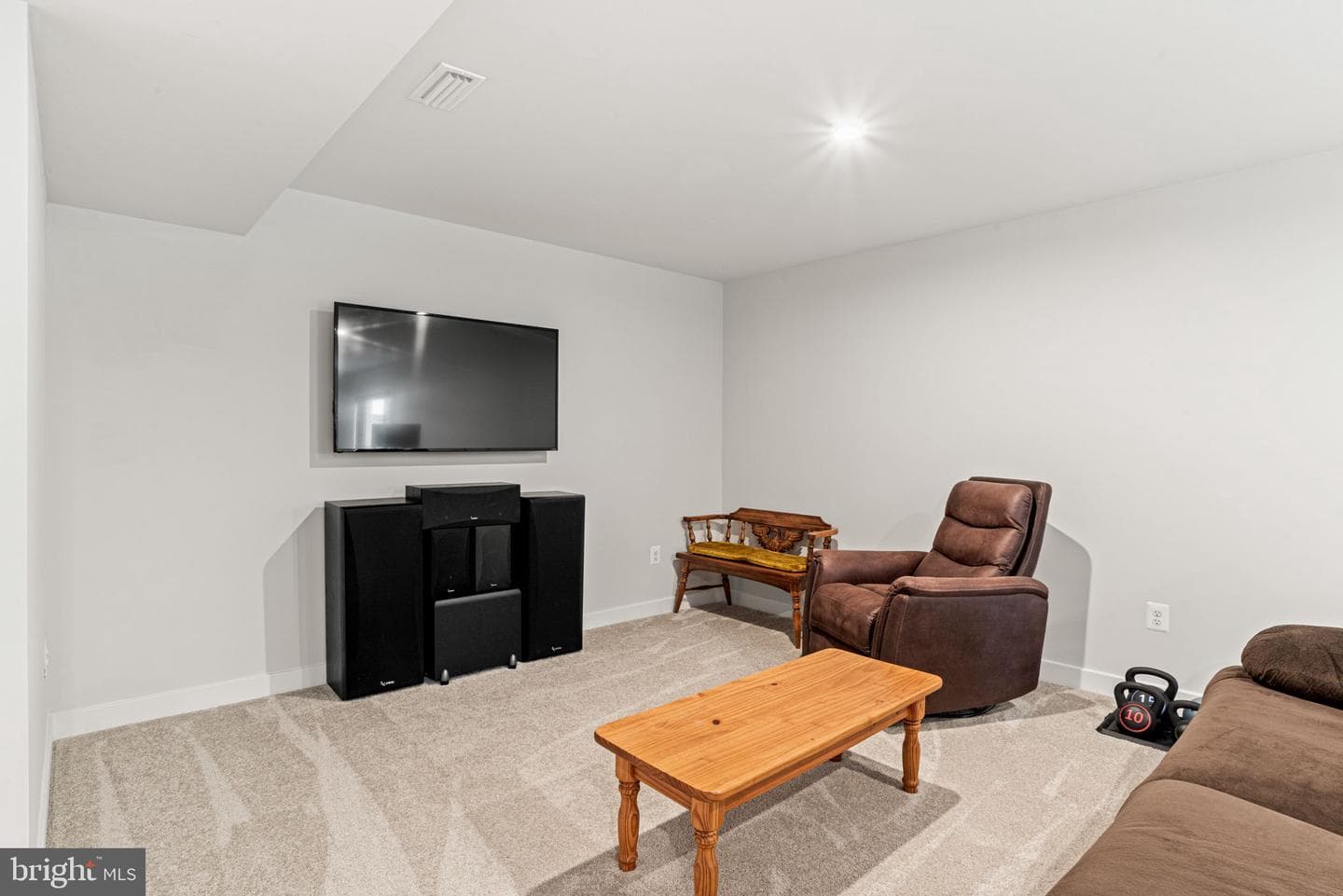 102 Tyler Drive photo 38