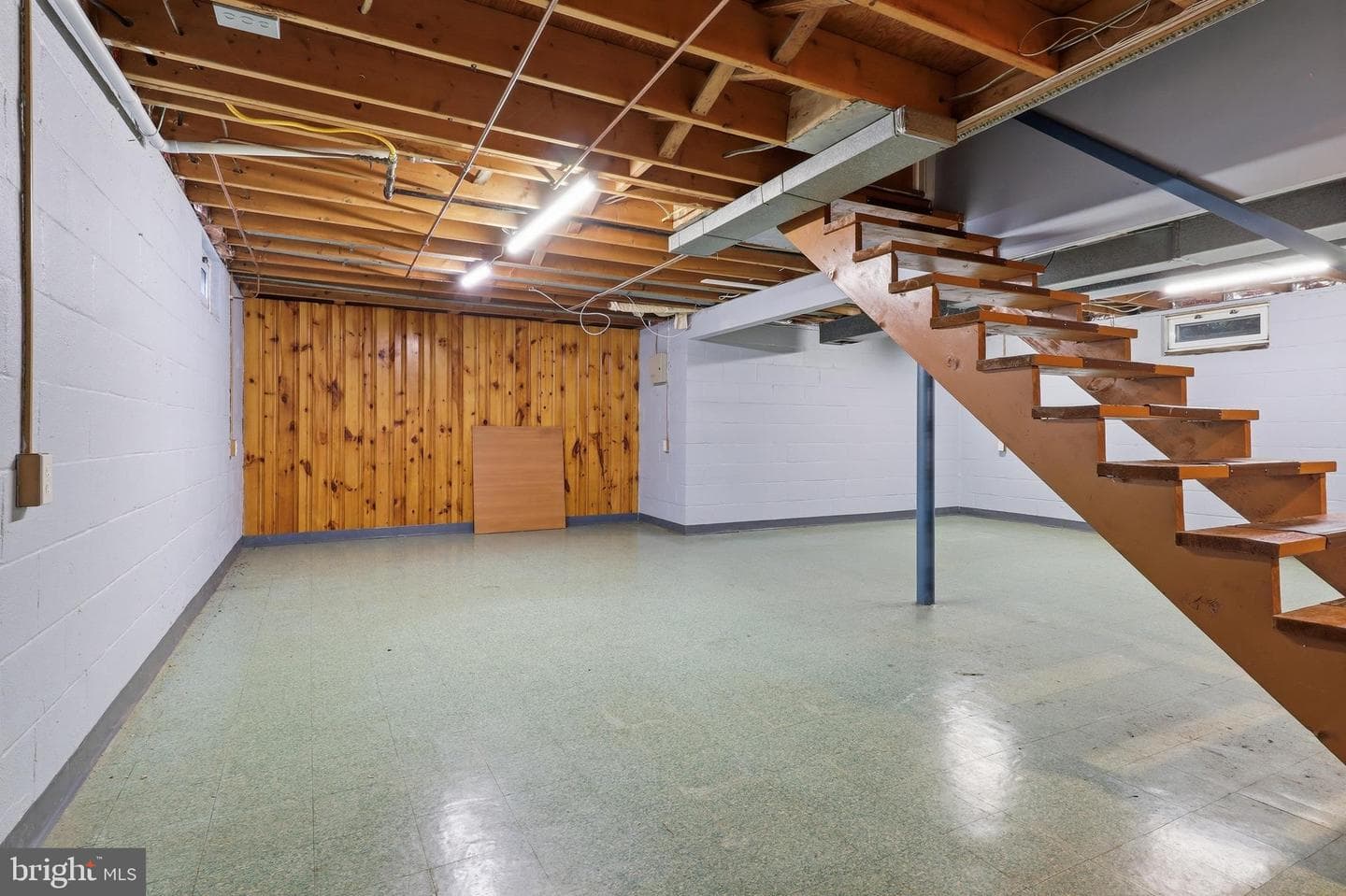 2102 Louise Avenue photo 20