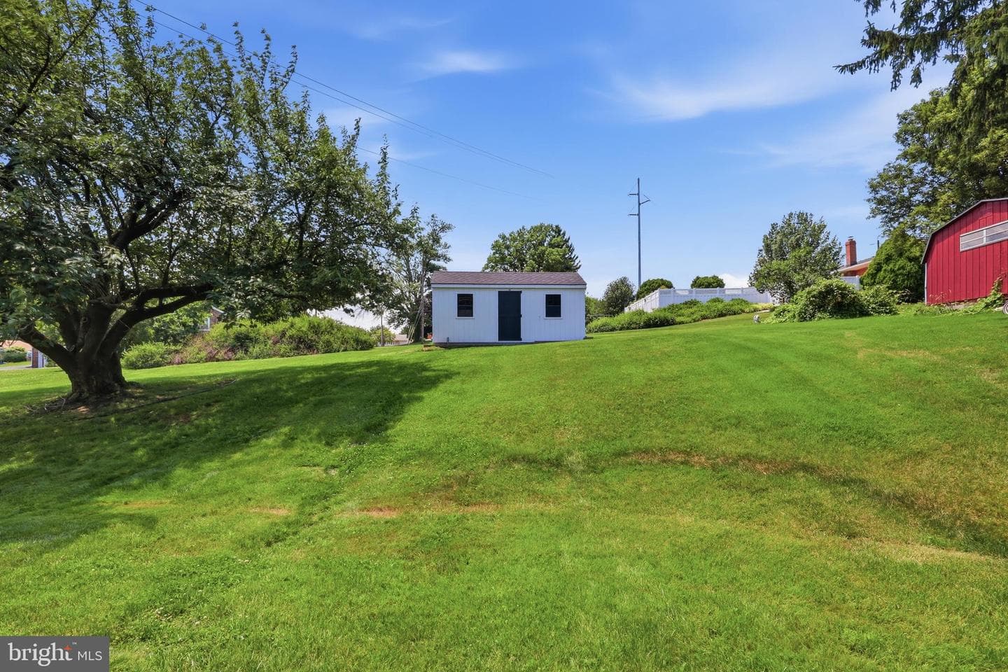 2102 Louise Avenue photo 25