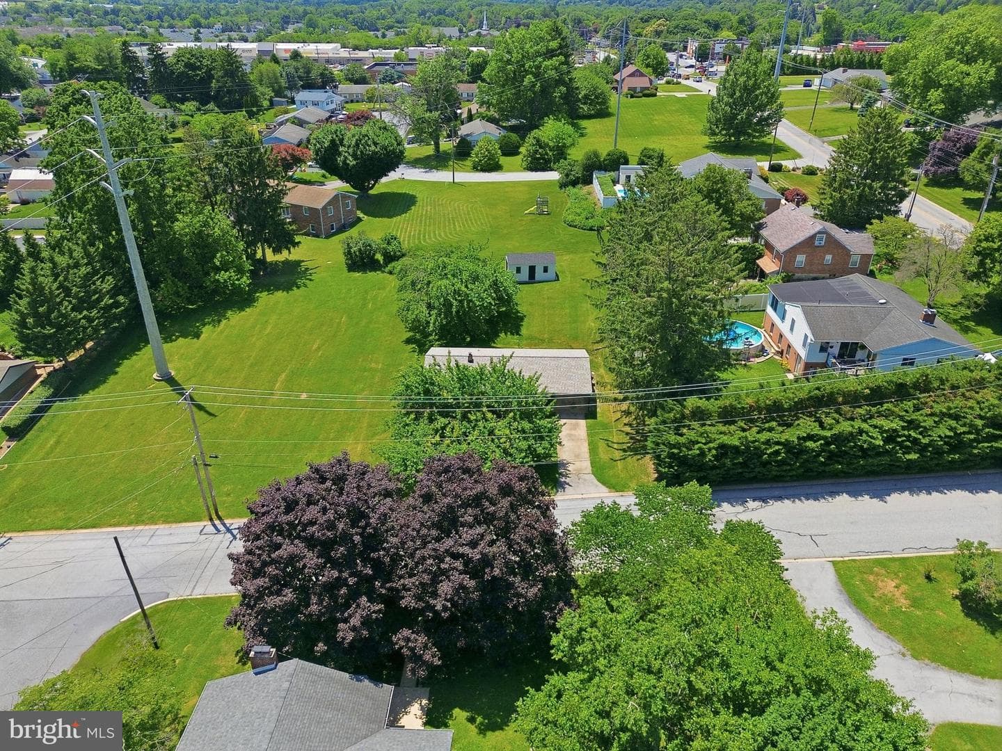 2102 Louise Avenue photo 31