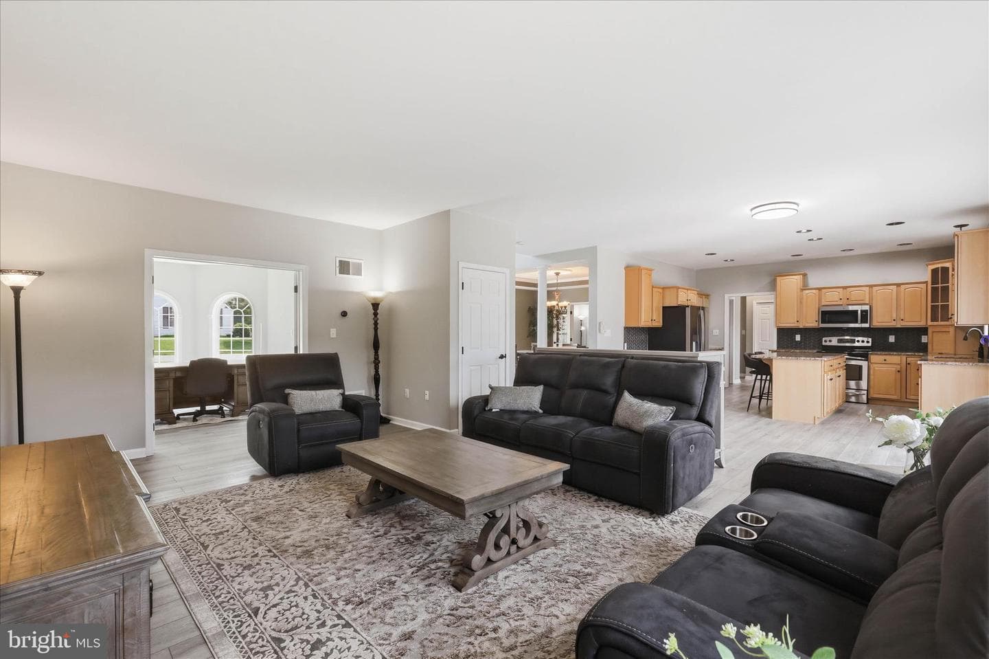 1730 Candle Lane photo 18