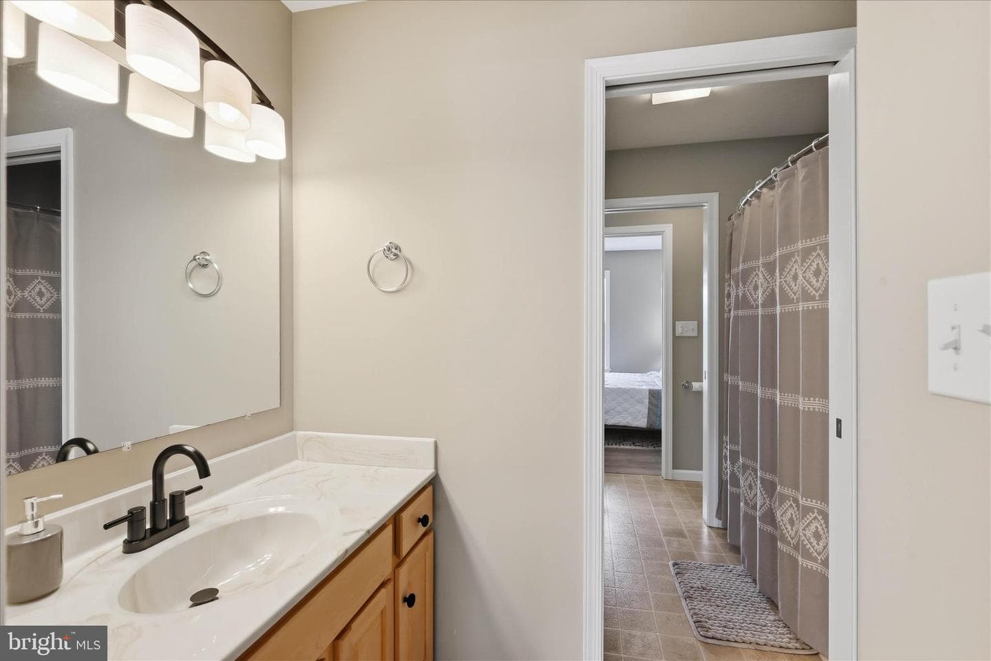 1730 Candle Lane photo 47