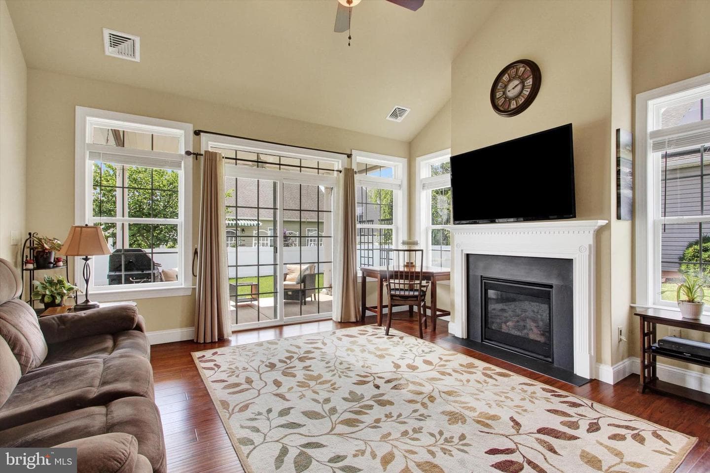 15 Evan Drive photo 13