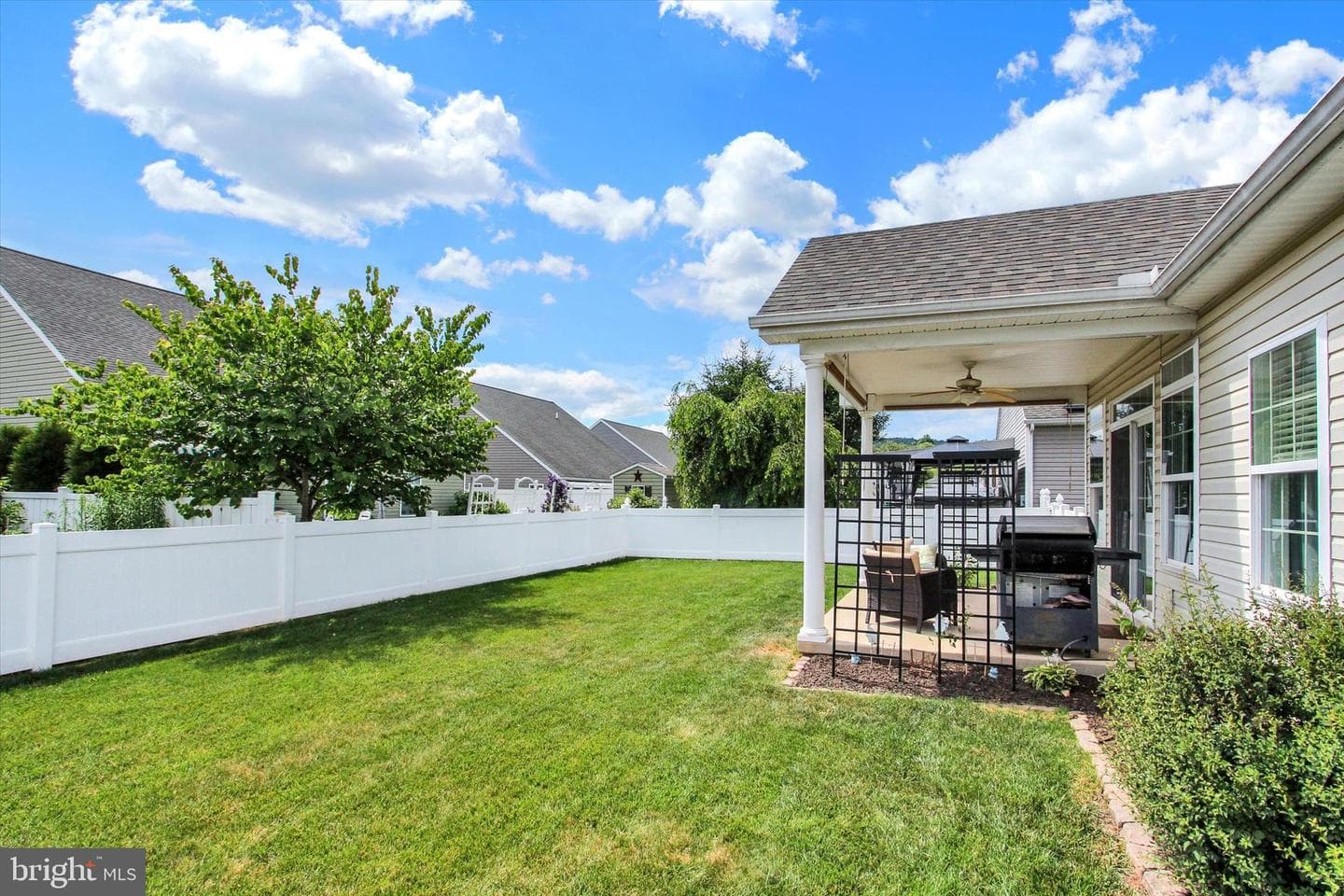 15 Evan Drive photo 26
