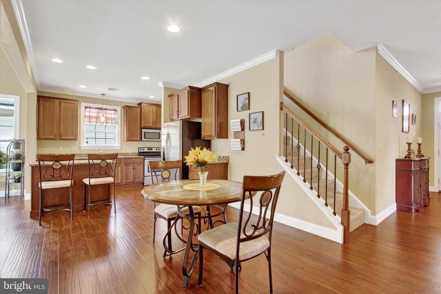 15 Evan Drive photo 3