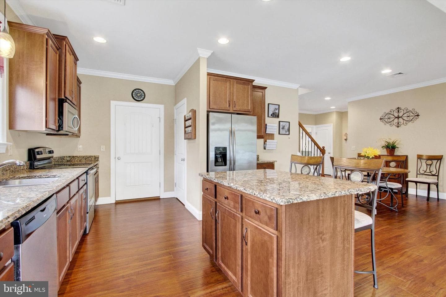 15 Evan Drive photo 8