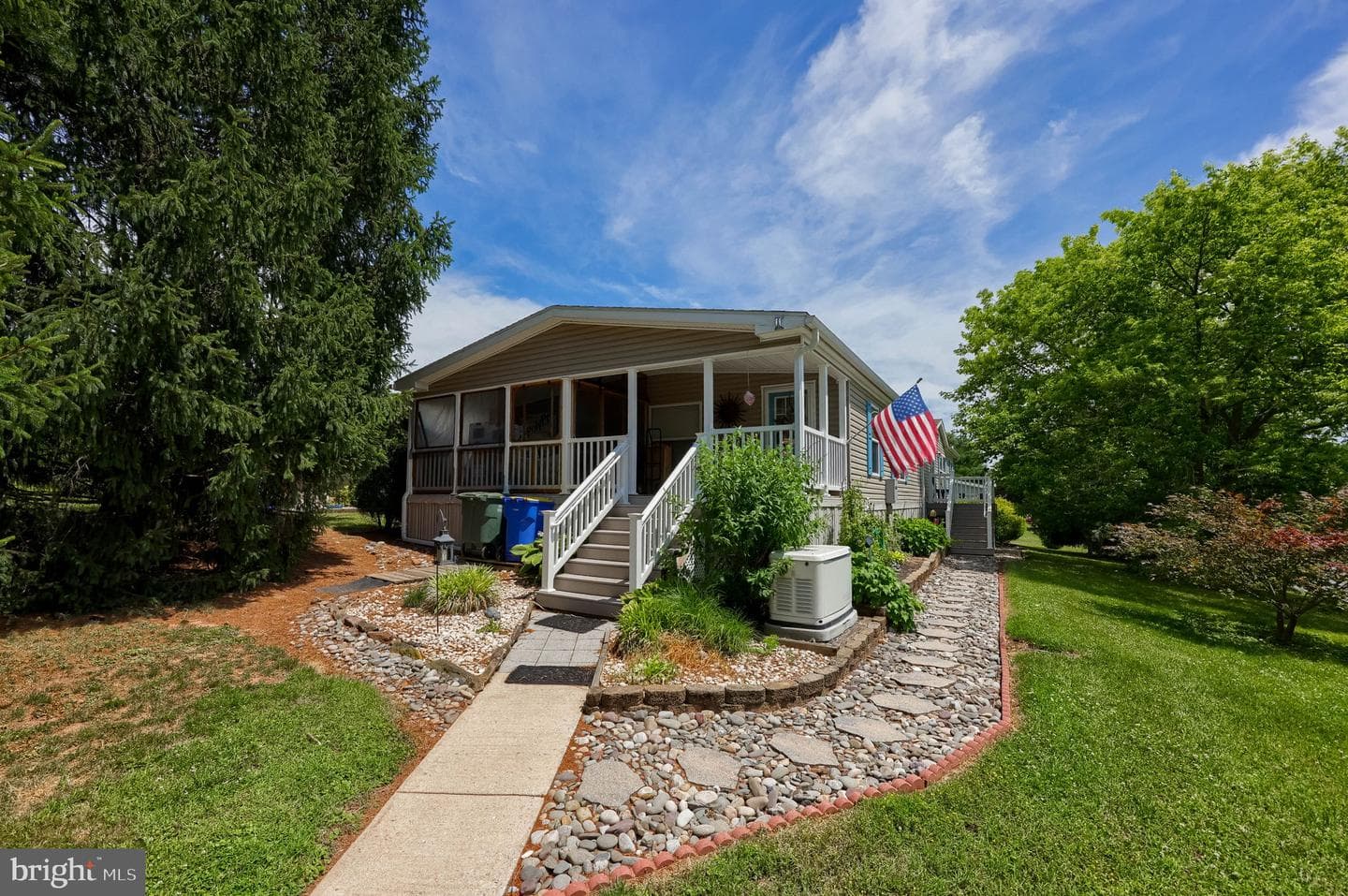 4715 Hikey Street photo 1