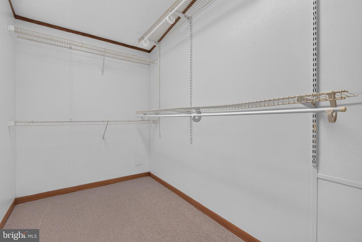 69 Gilbert Road photo 21