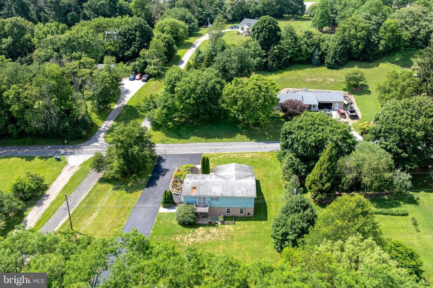 69 Gilbert Road photo 53