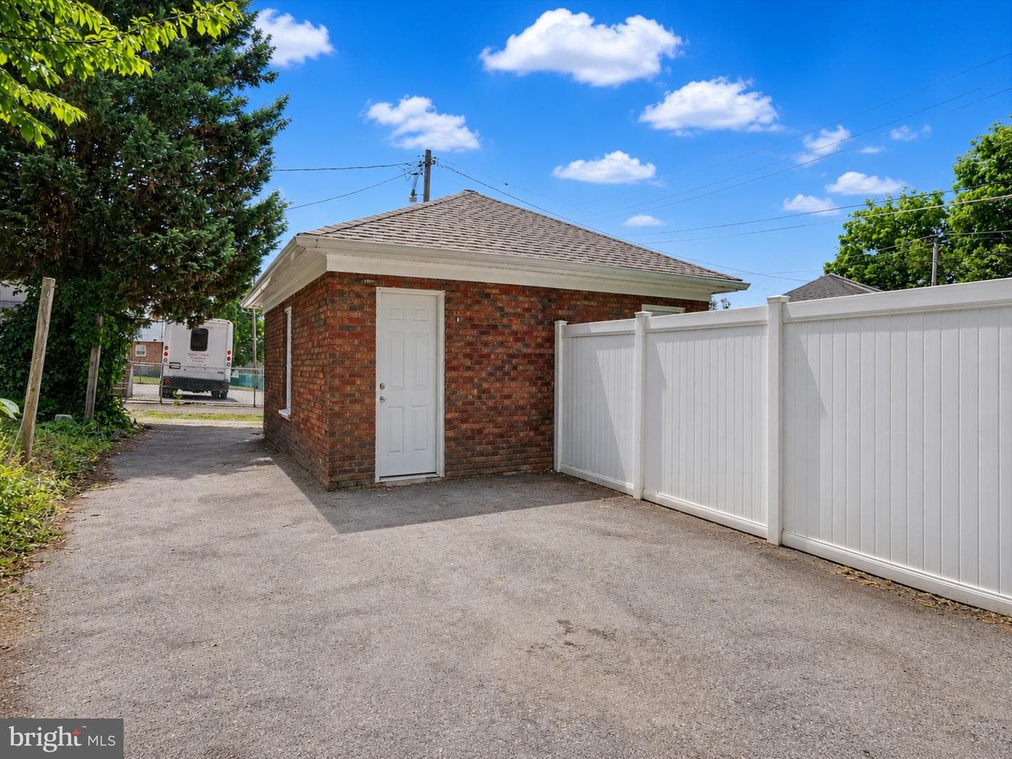 40 N Hartman Street photo 22