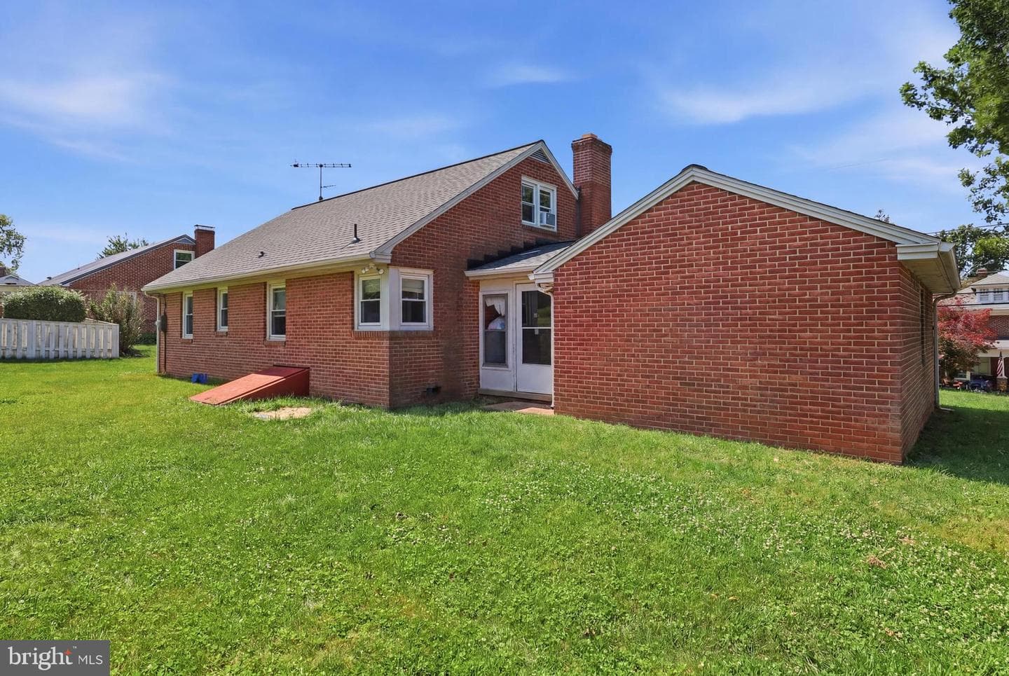 30 Hanover Street photo 16
