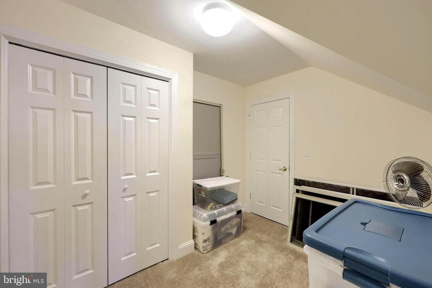 865 Meadow Court photo 43