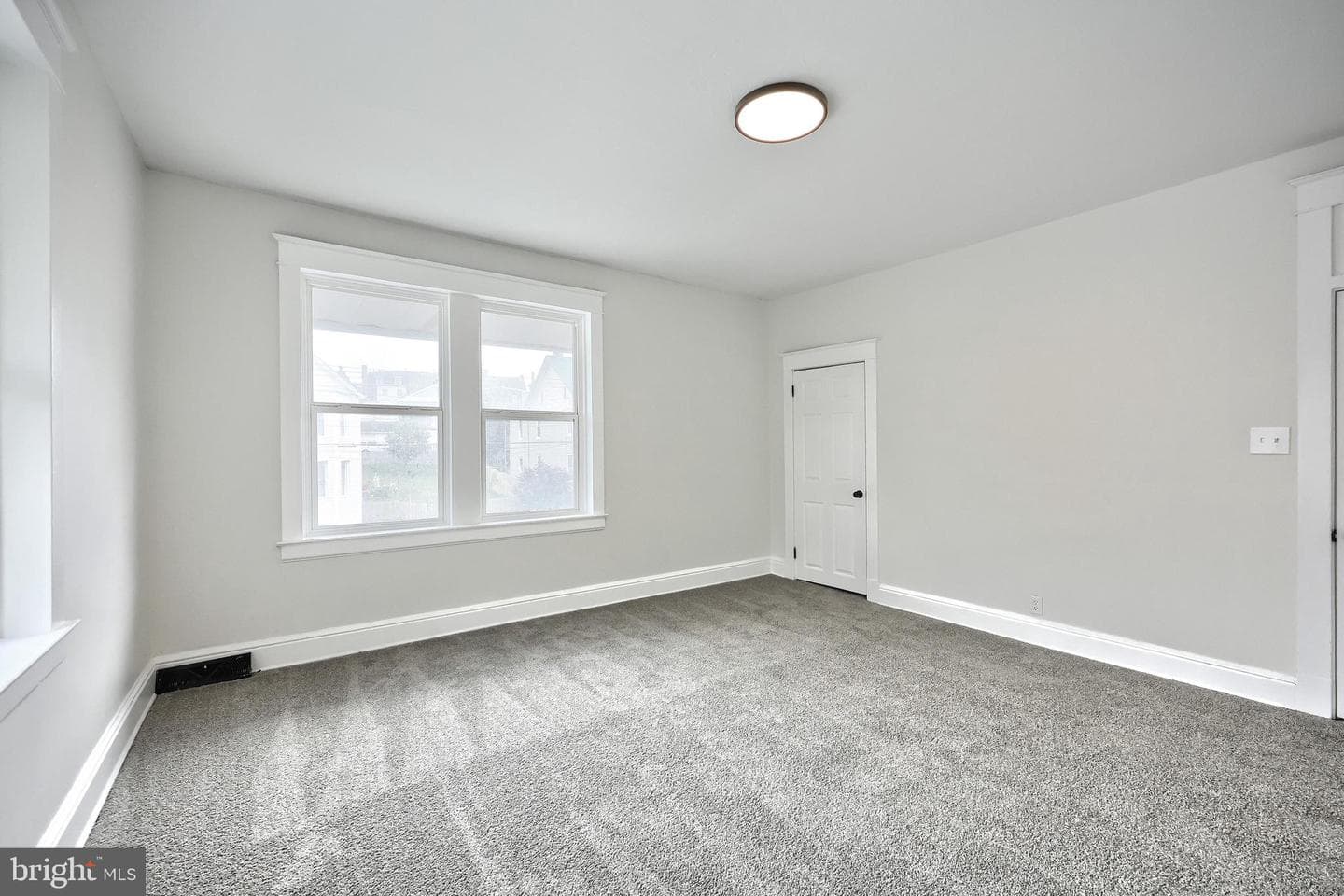 137 1st Avenue photo 36