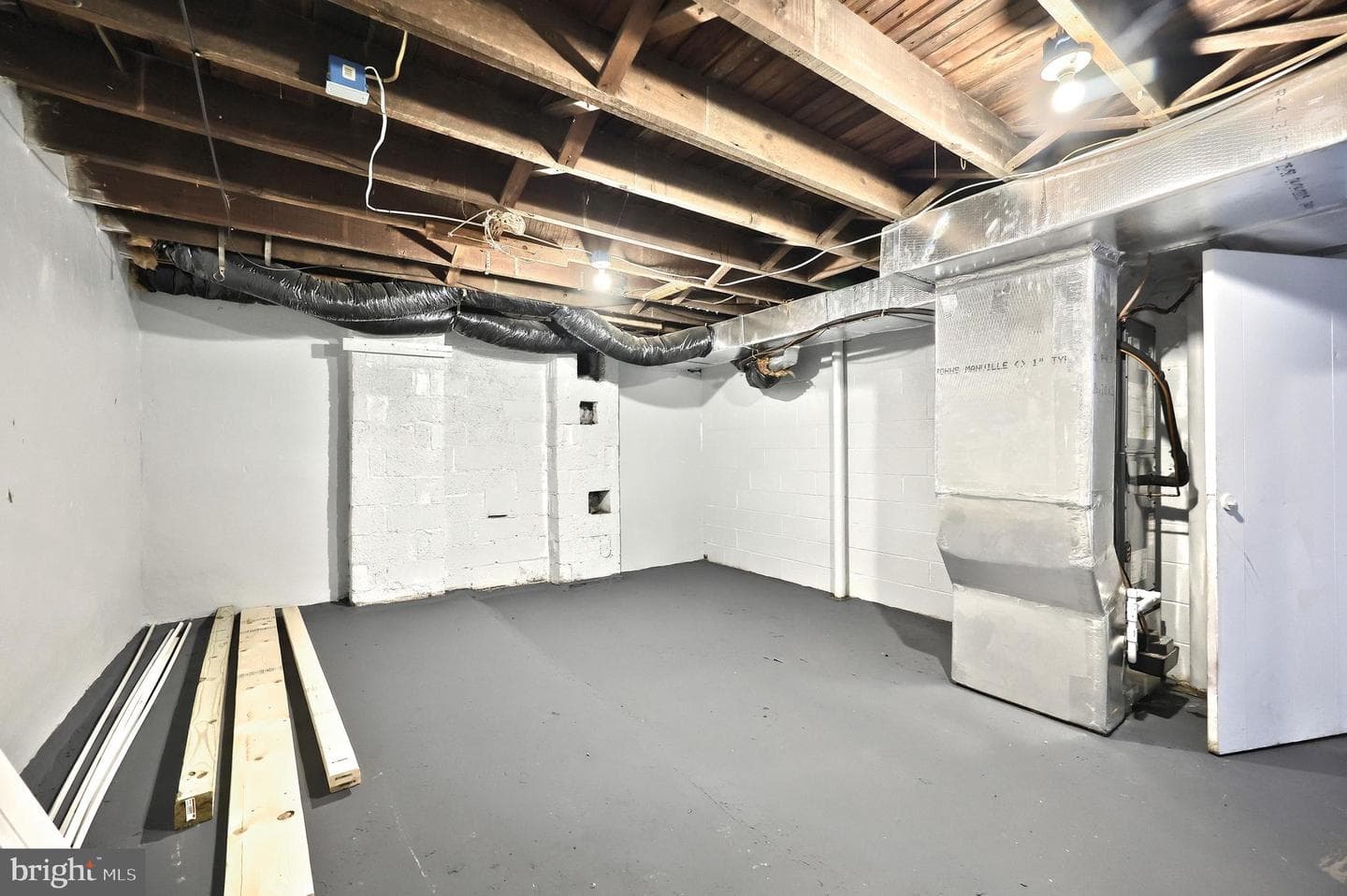 137 1st Avenue photo 38