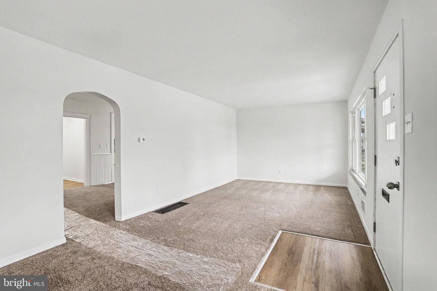 649 Baer Avenue photo 6