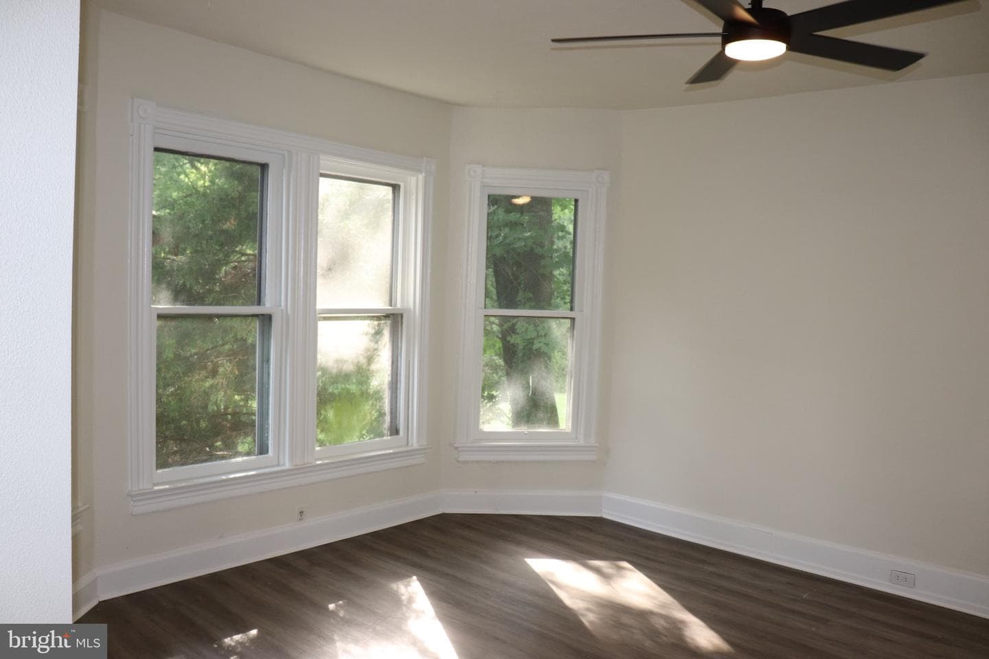529 Main Street photo 17