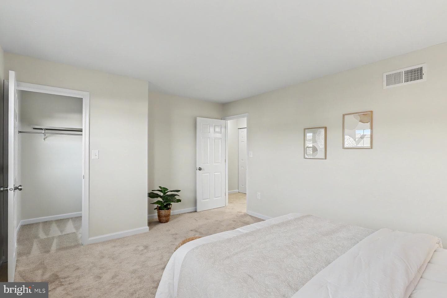 295 Robin Hill Circle photo 15