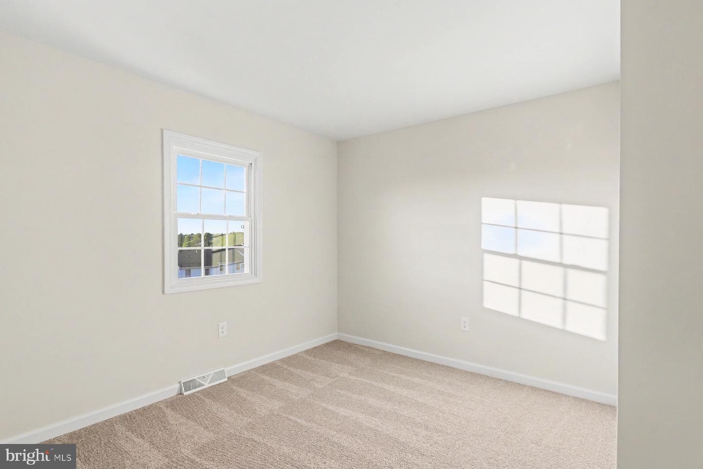 295 Robin Hill Circle photo 18
