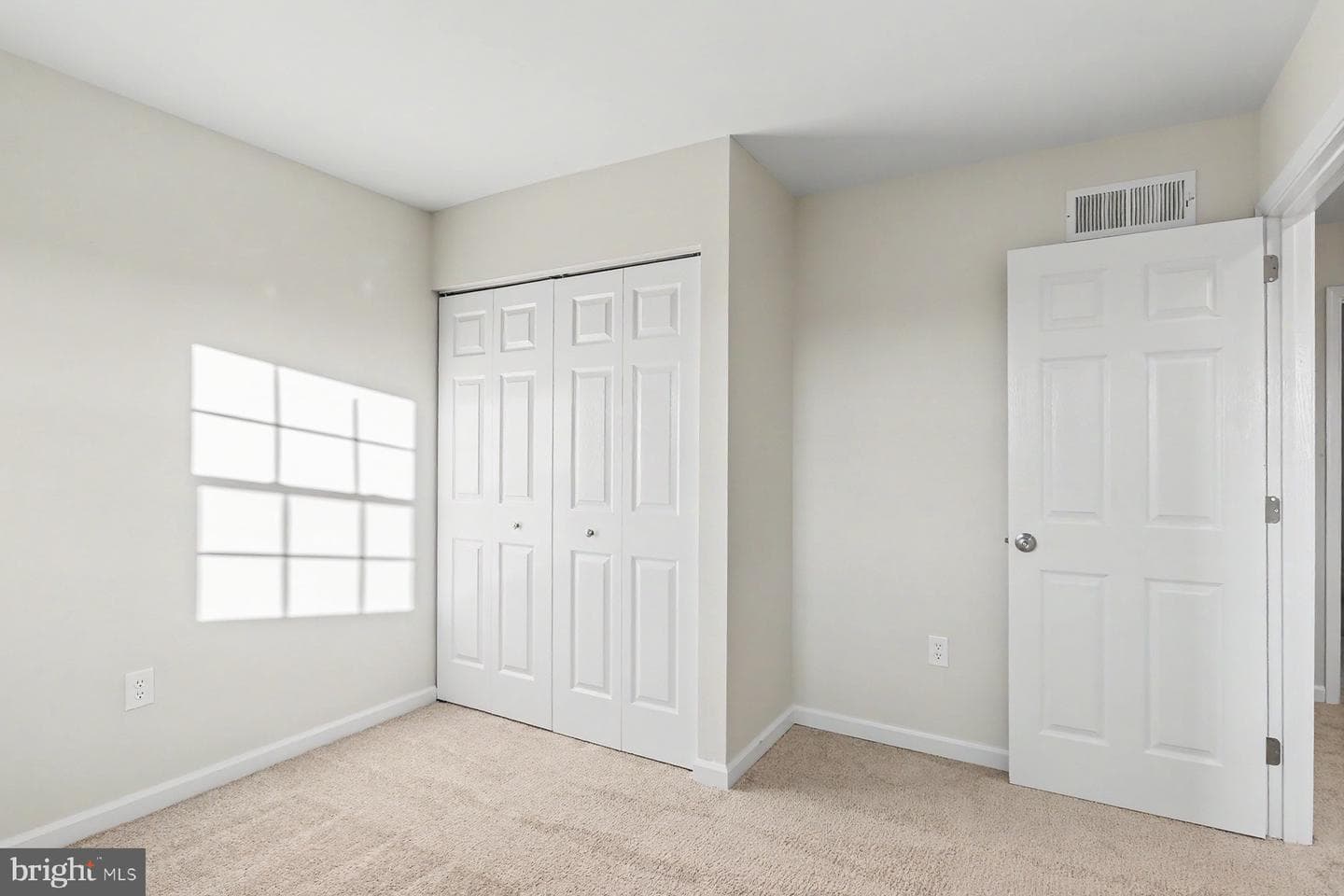 295 Robin Hill Circle photo 19