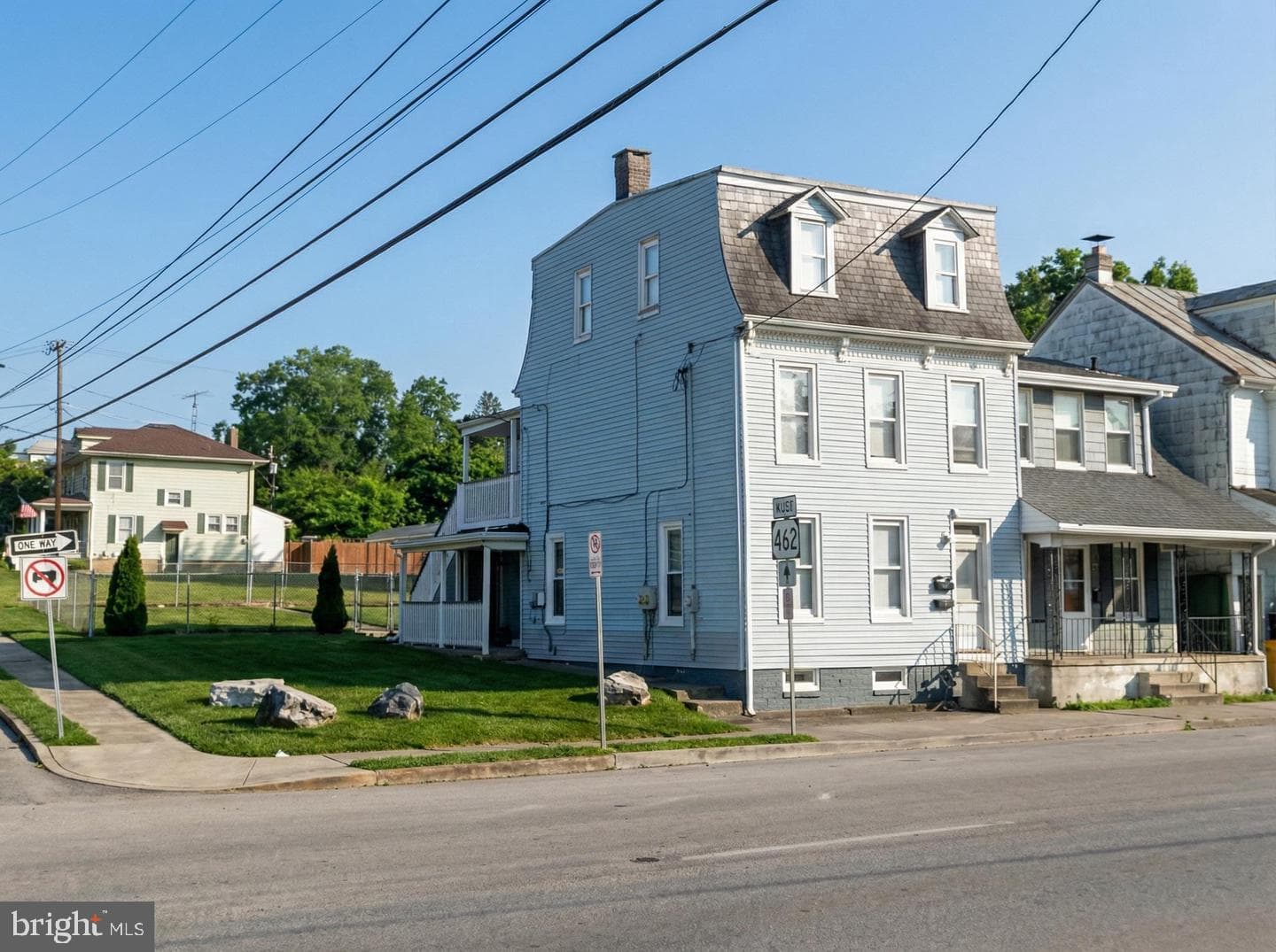 1150 E Philadelphia Street photo 21