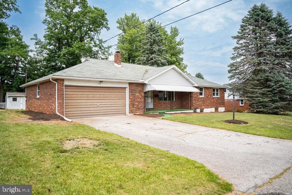 117 E Clearview Drive photo 2