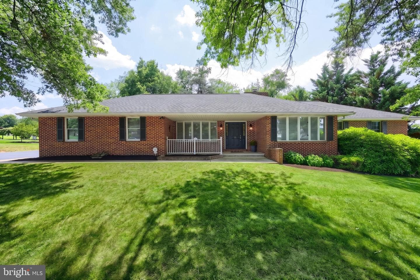 910 Shenandoah Lane