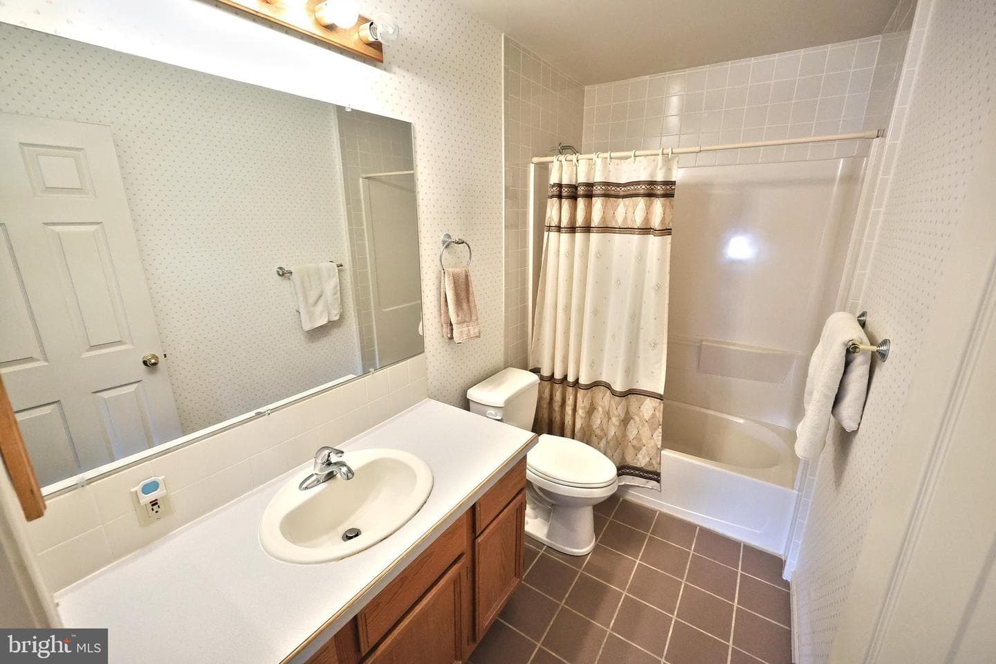 2380 Barrister Drive photo 29