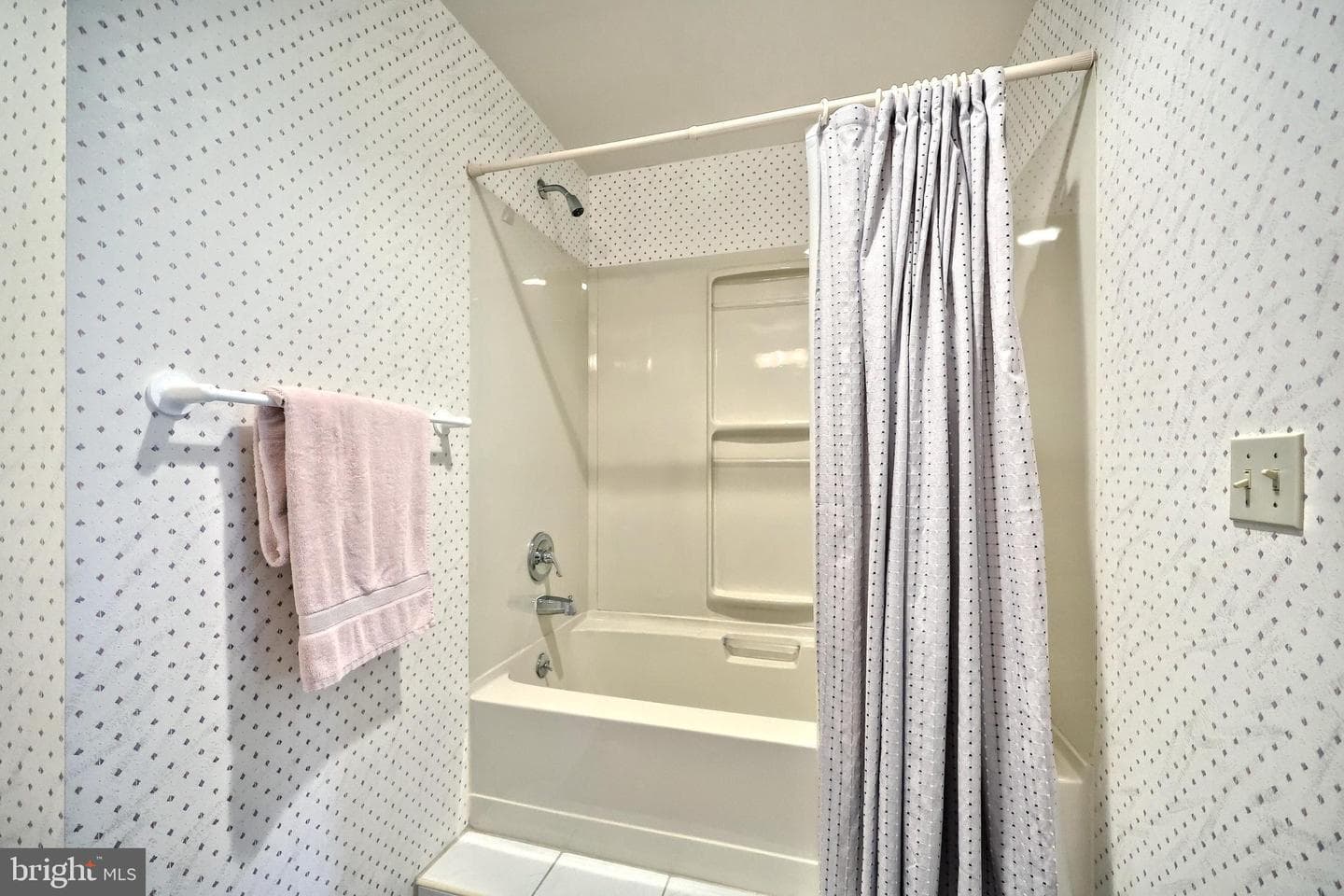 2380 Barrister Drive photo 35