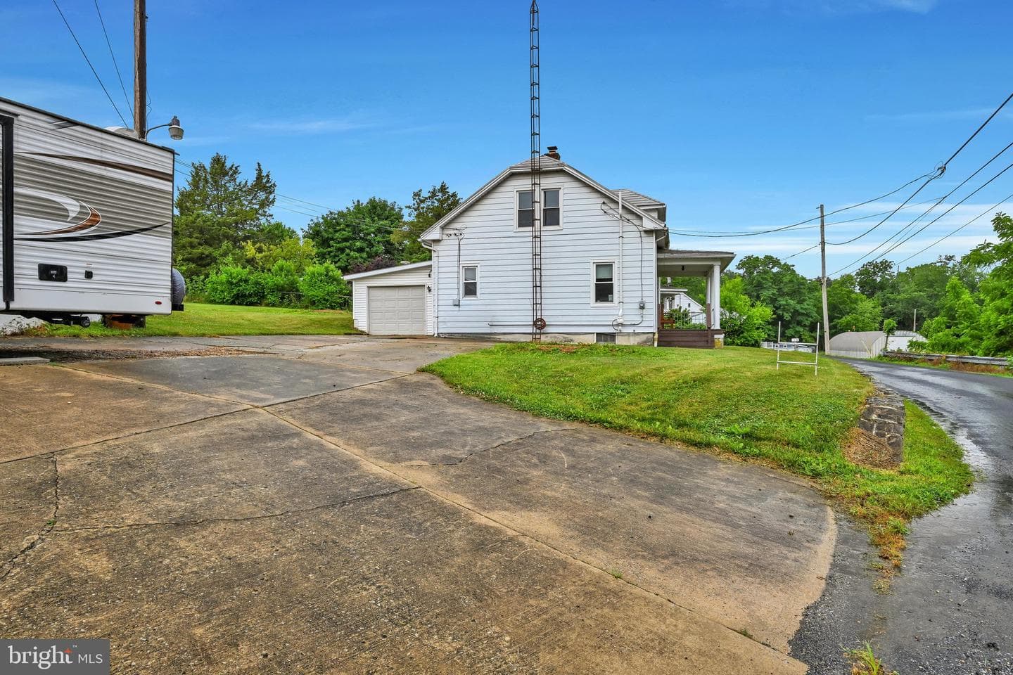 76 Circle Drive photo 33