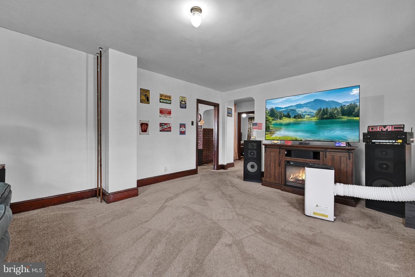 76 Circle Drive photo 7