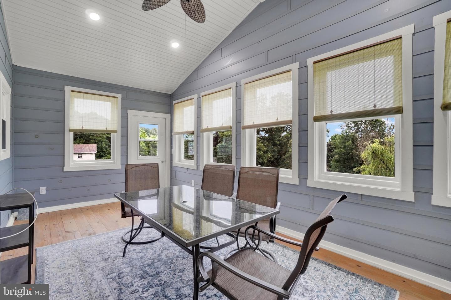 20 Oak Drive photo 13