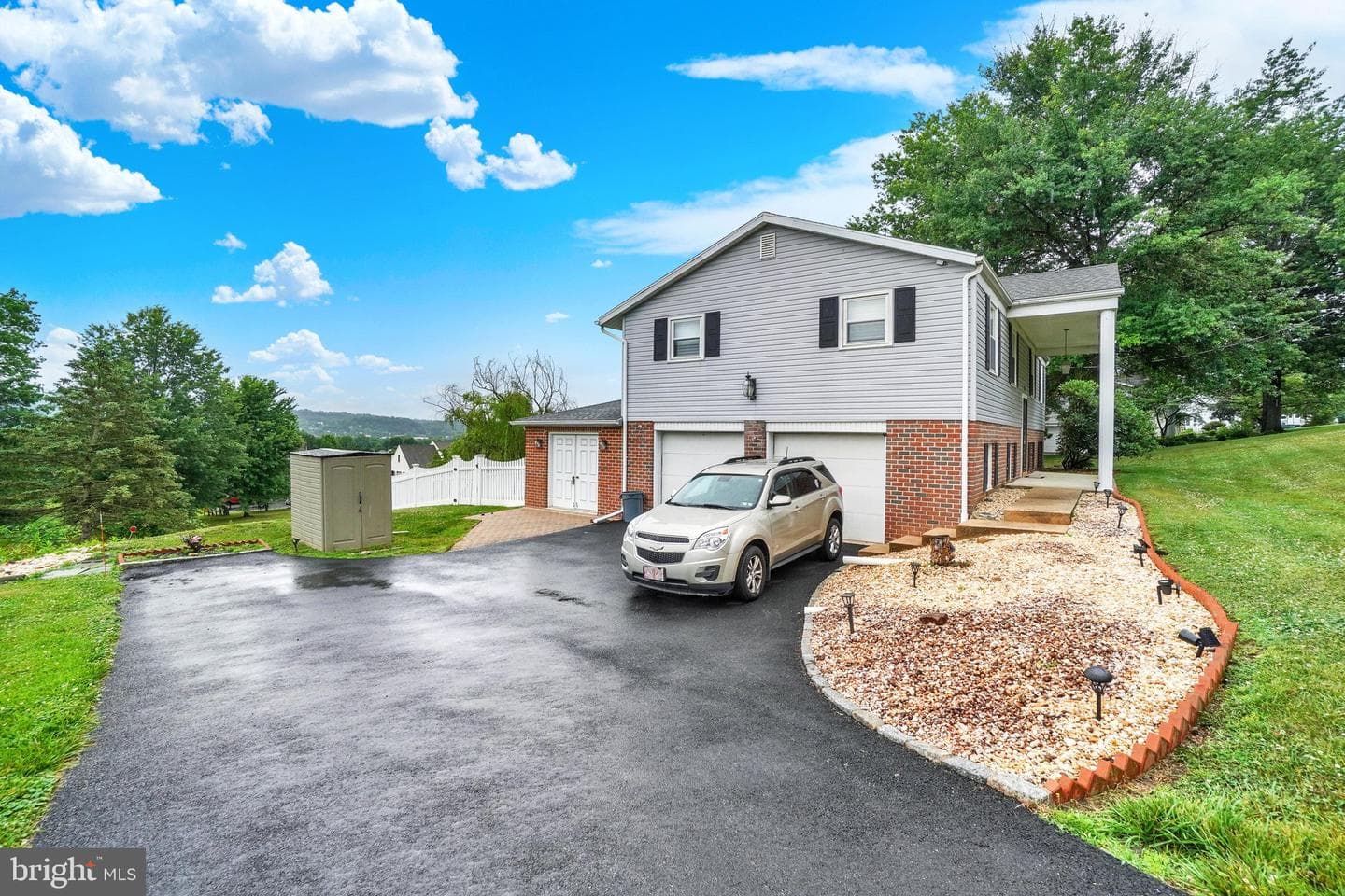20 Oak Drive, Mount Wolf