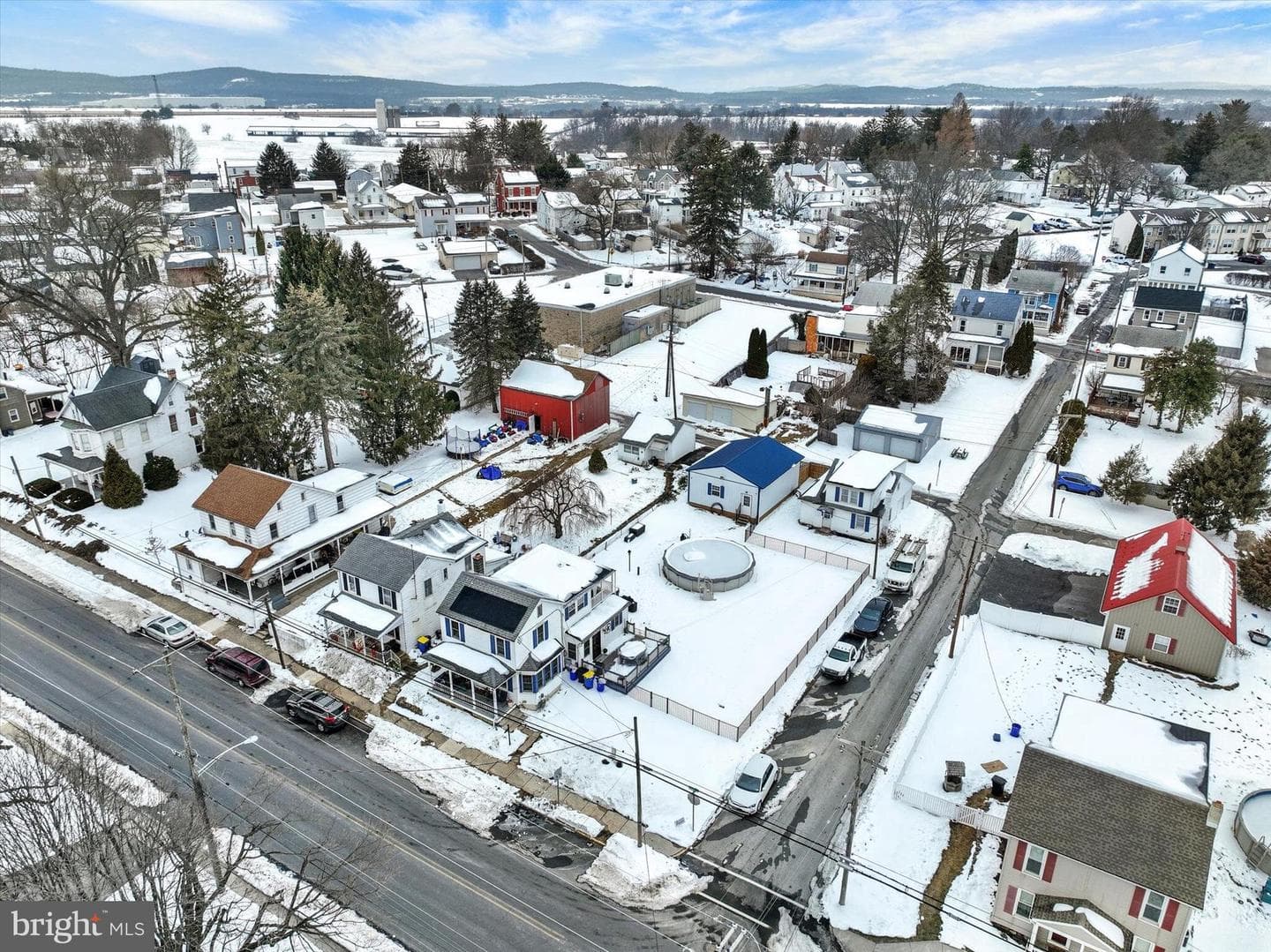147 Maple Street photo 41