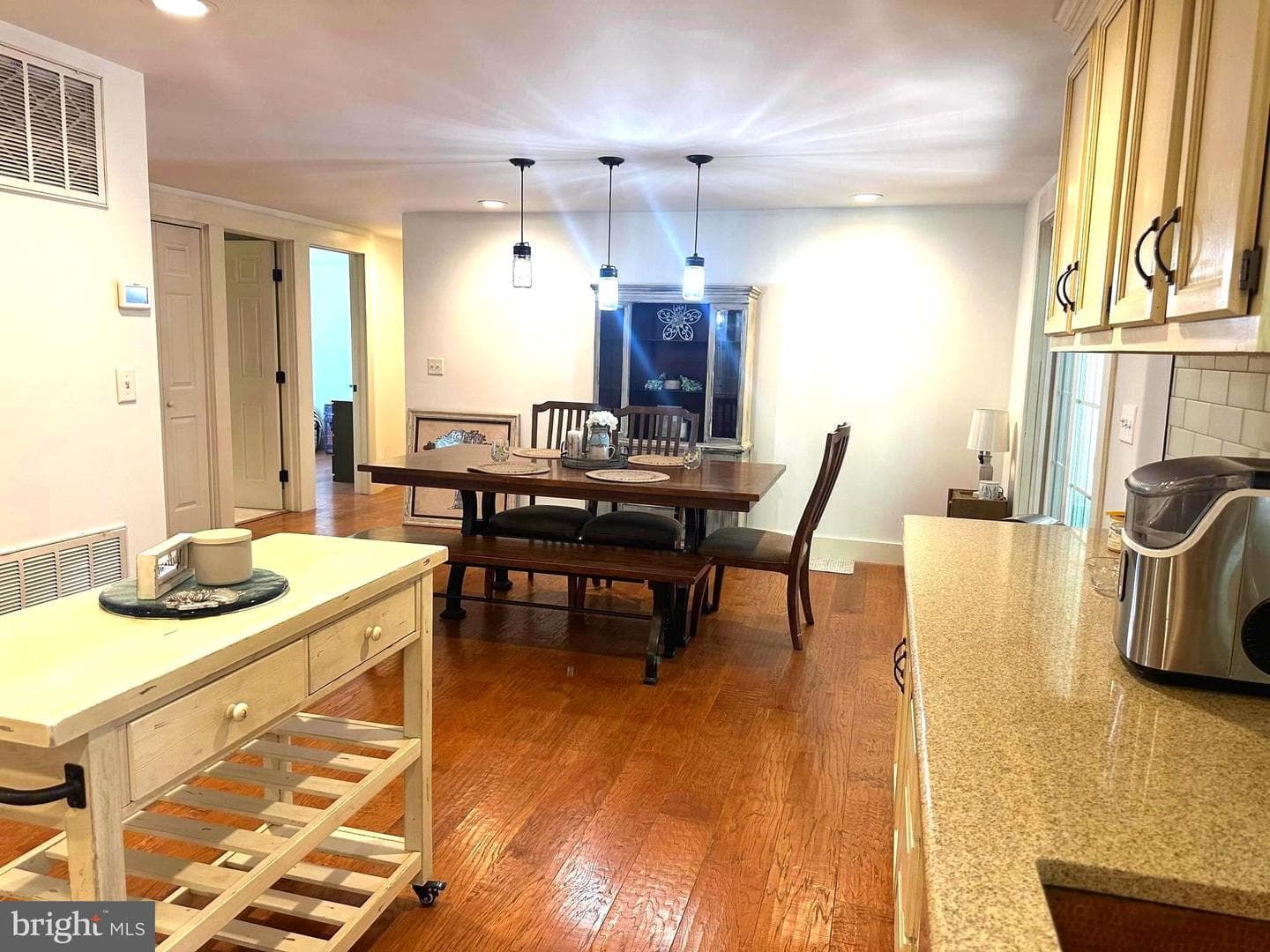 7426 Spring Road photo 9