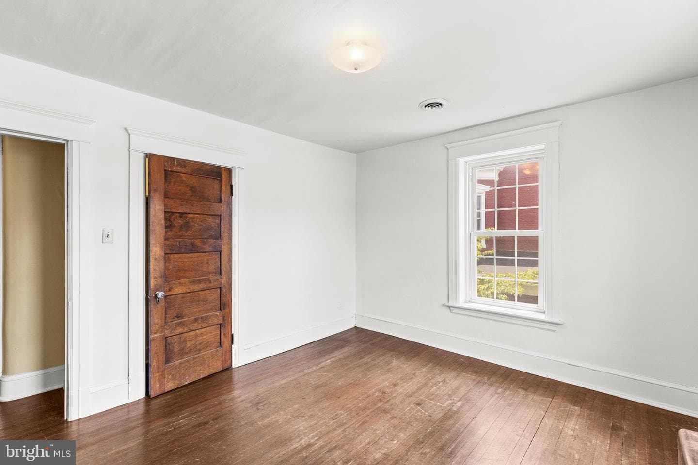 228 Baltimore Street photo 34