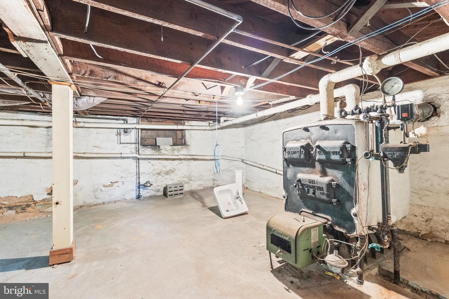 228 Baltimore Street photo 45