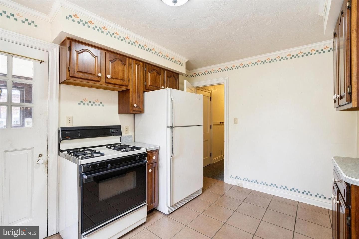 306 Elmwood Boulevard photo 14