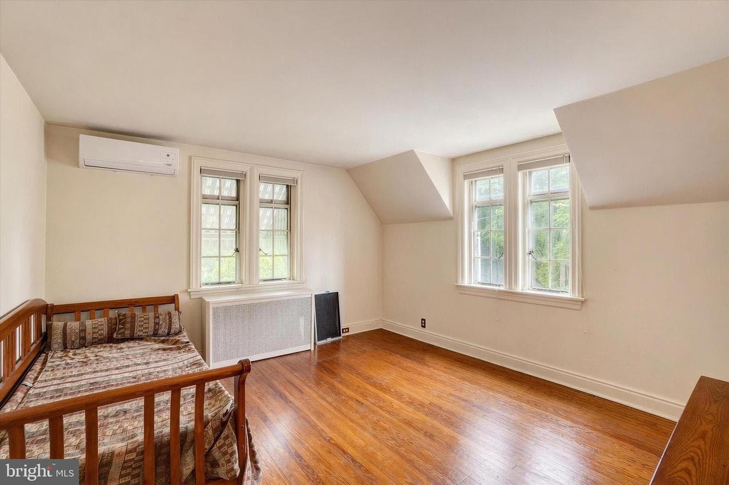 306 Elmwood Boulevard photo 18